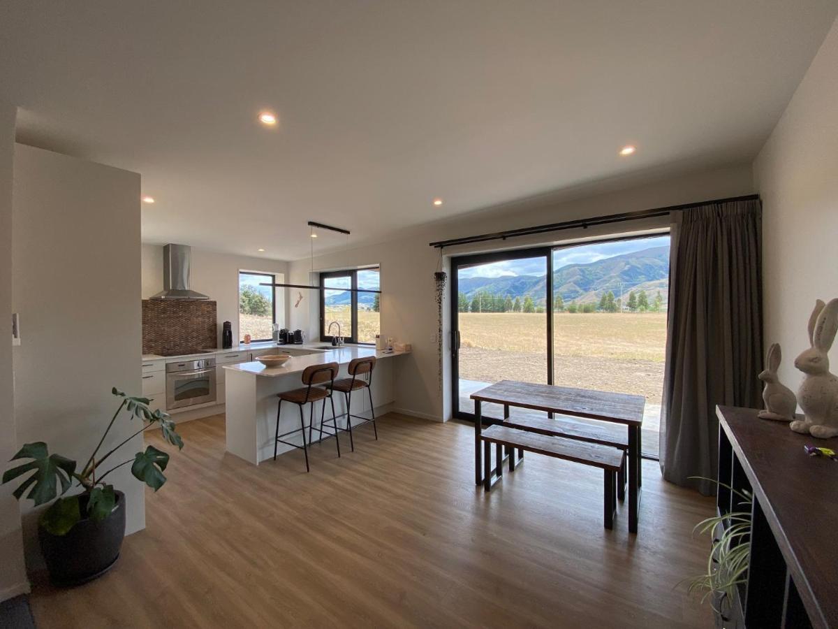 Relax In Rural Wanaka Villa Queensberry Екстериор снимка